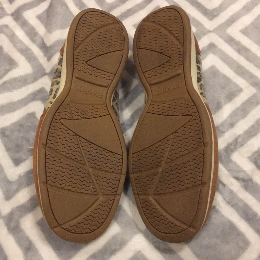 Leopard Sperry’s - Picture 2 of 6